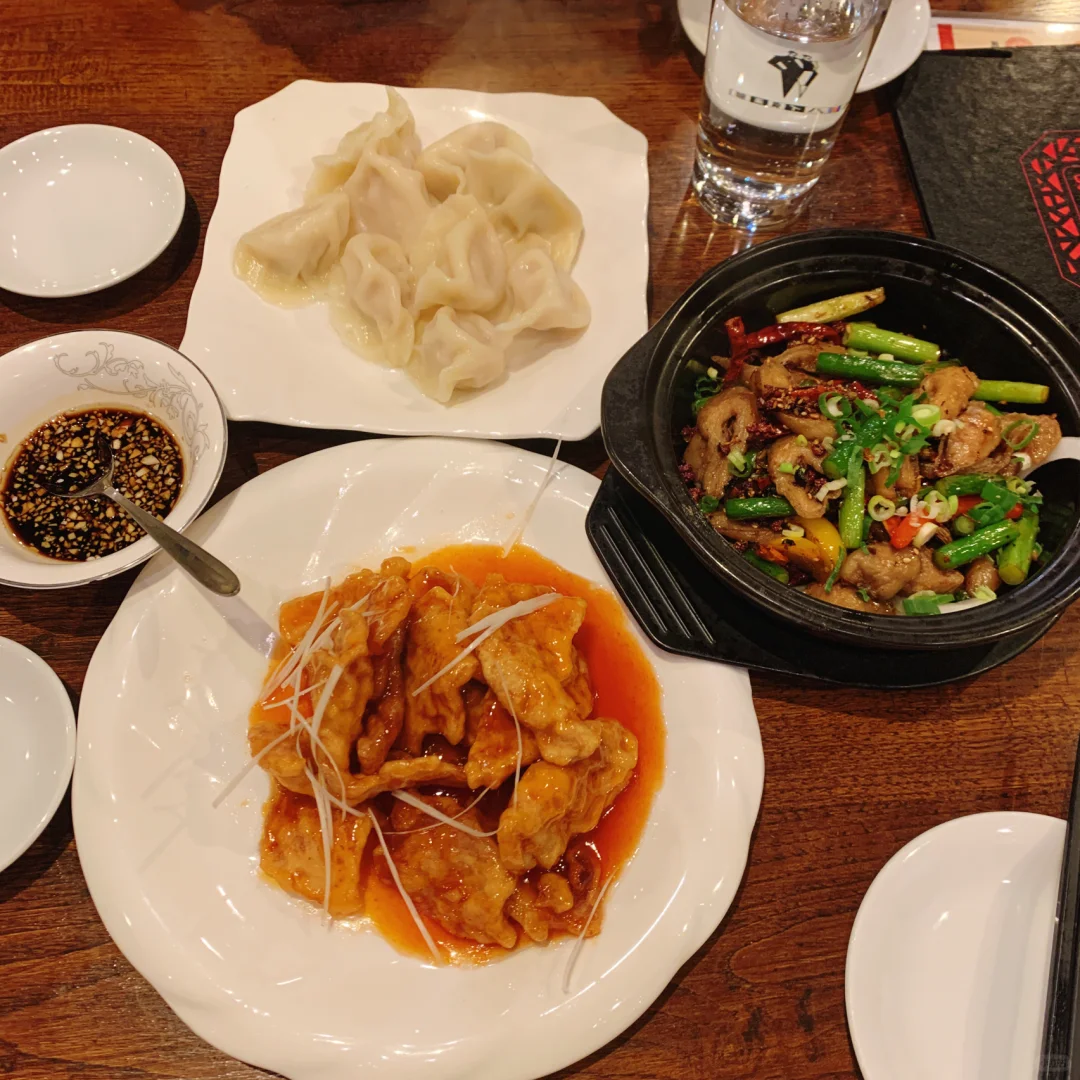 Awesome Chinese Food in Shin-Osaka! The Owner and Staff are All Northeasterners!