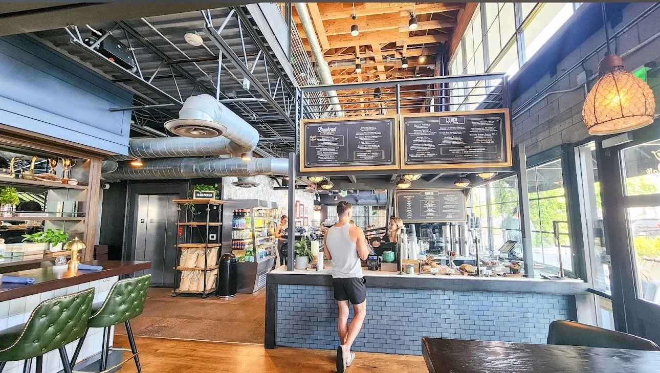 A Must-Try Brunch Spot in Arizona – The Henry