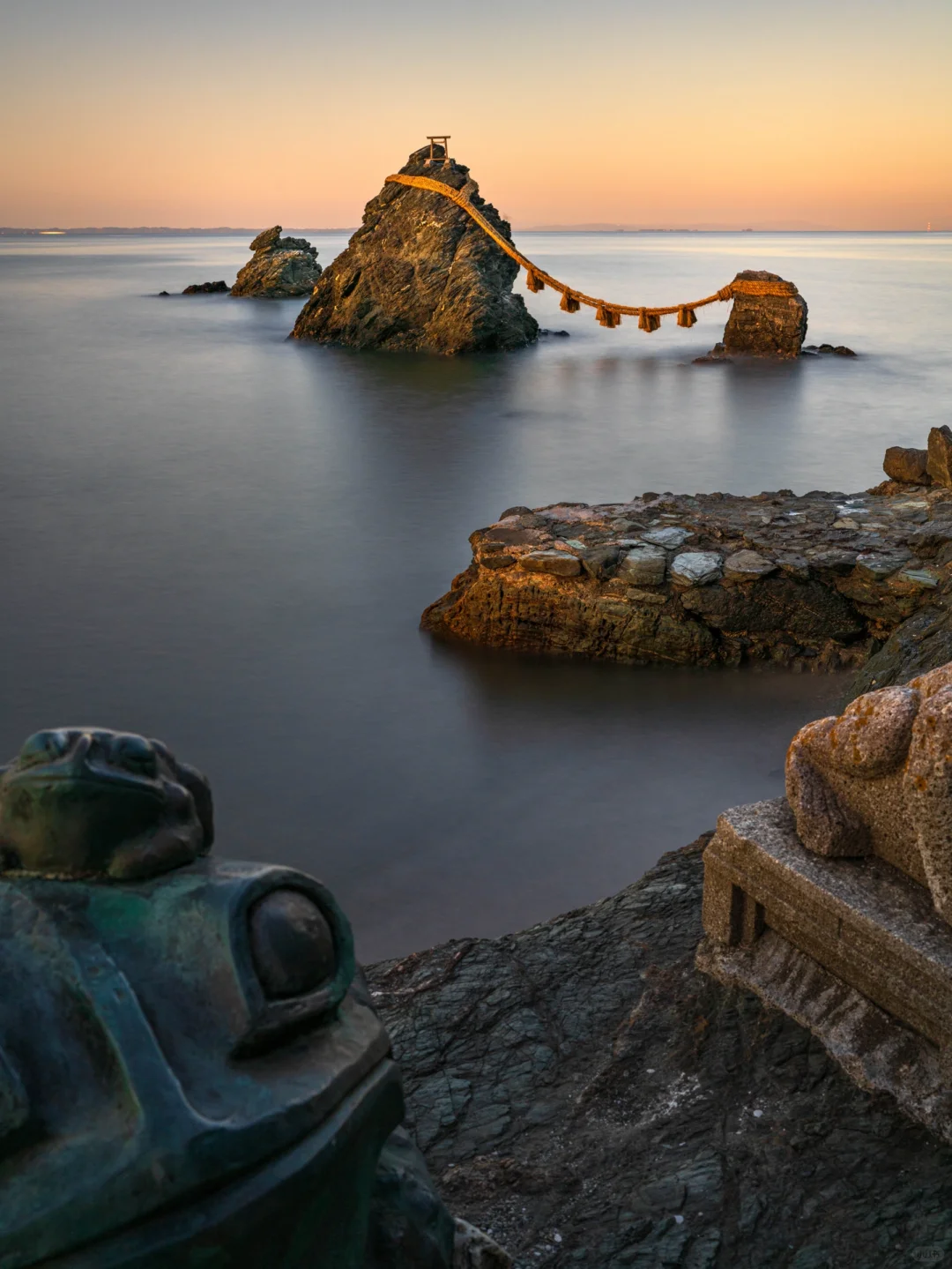 I gotta admit, this place is straight outta a game!