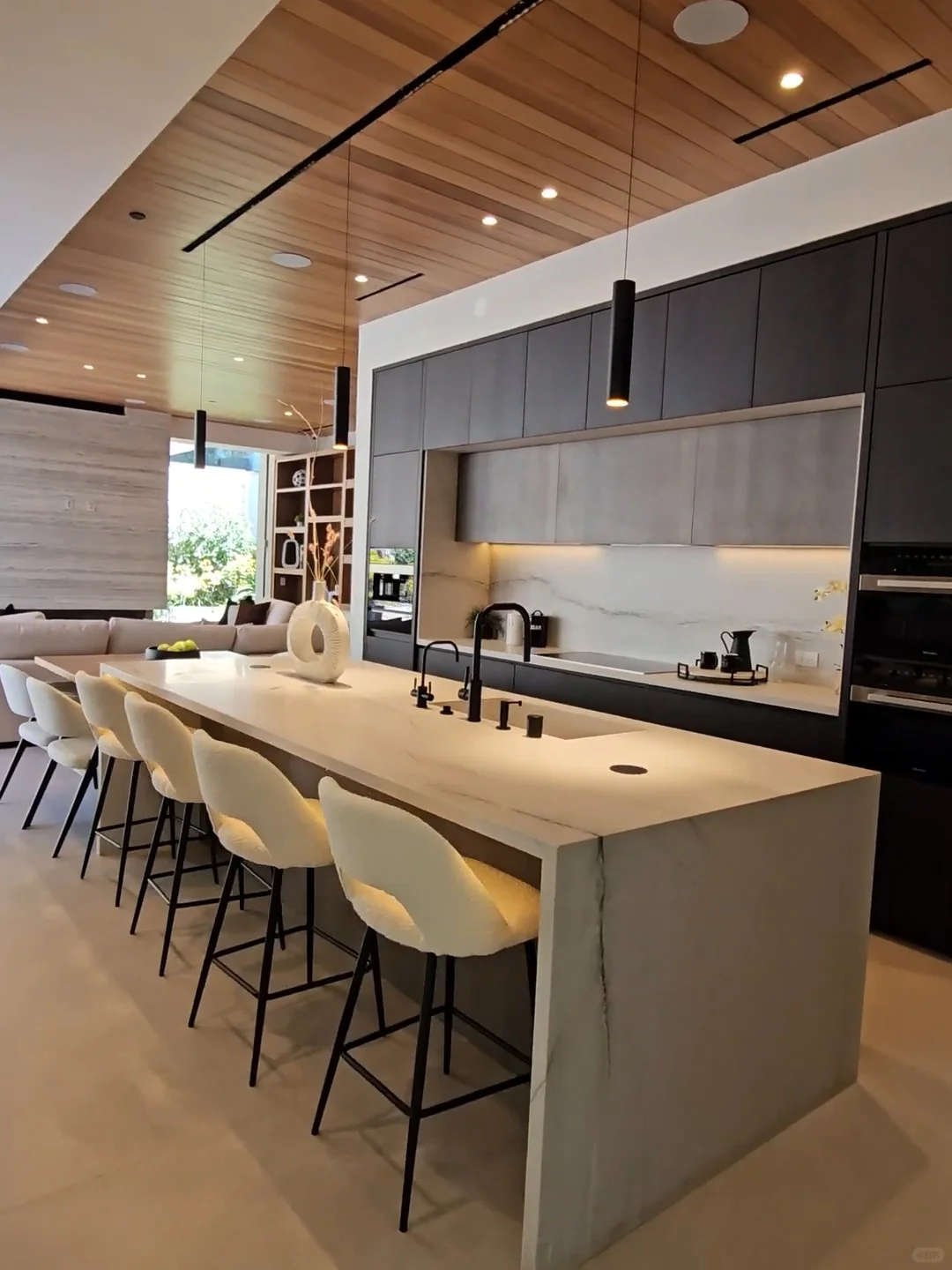 💵$15M? Beverly Hills, California