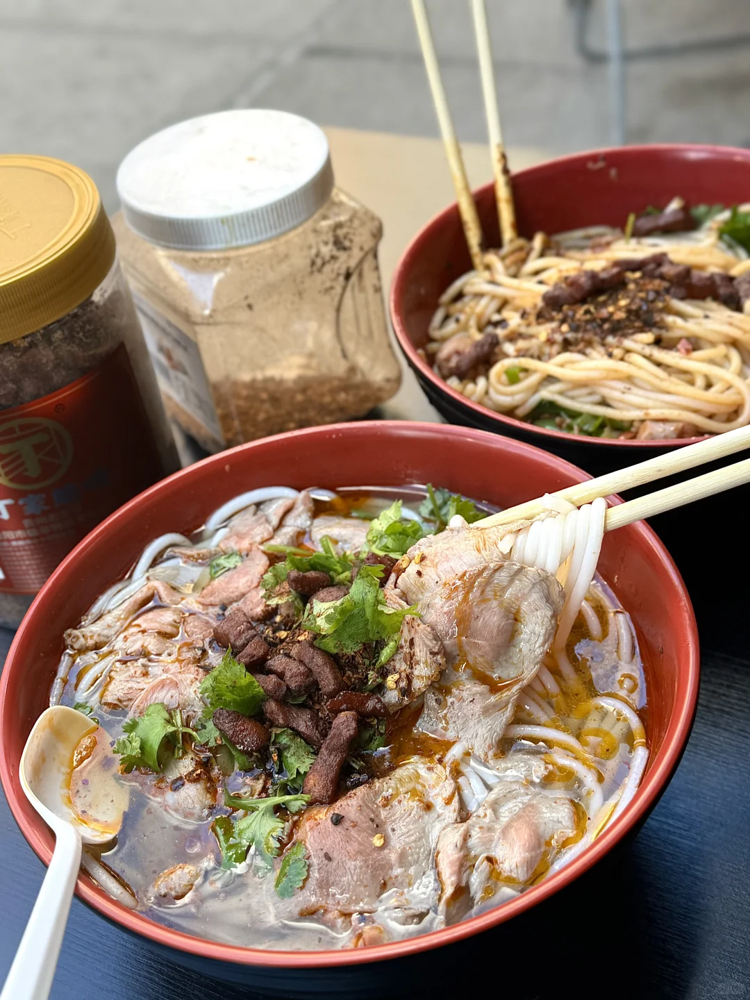 This Bowl of Noodles in New York Comes Incredibly Close to Zunyi-Style Mutton Noodles from Guizhou!