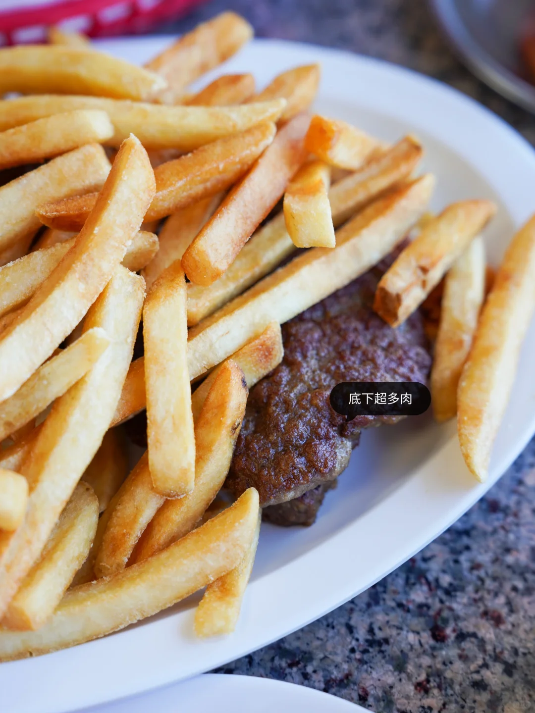 Chicago Food | Bosnian Restaurant's Juicy, Flavor-Packed Meat Pie