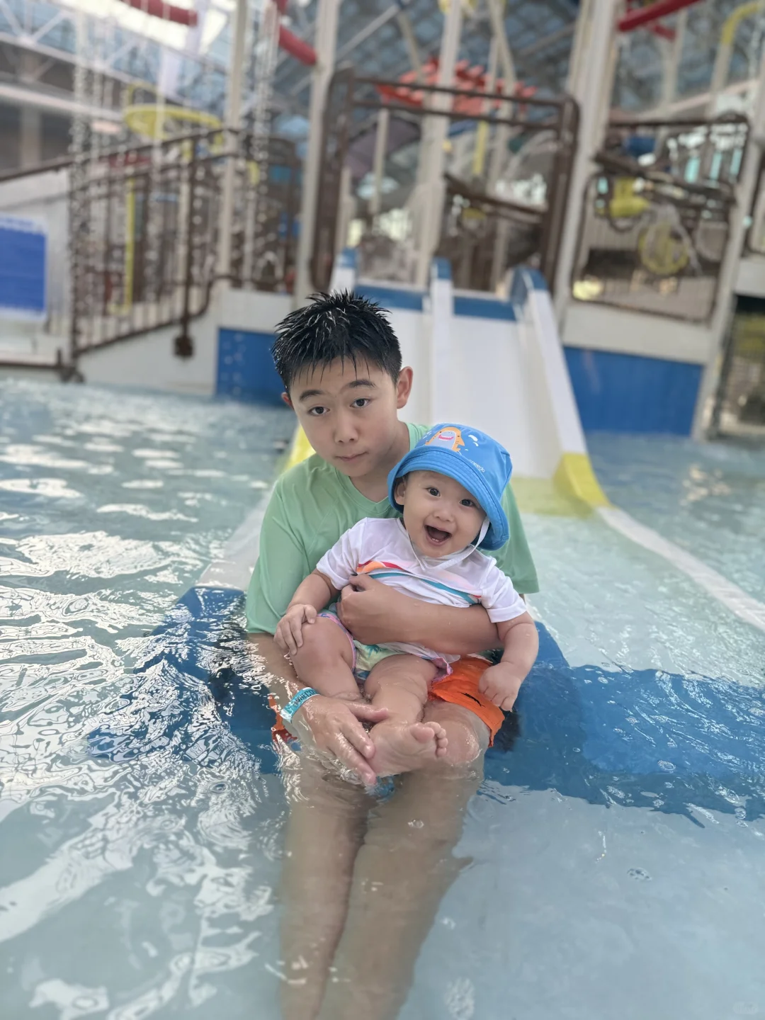 Avoiding Radar at Las Waterpark – No Showers Allowed?