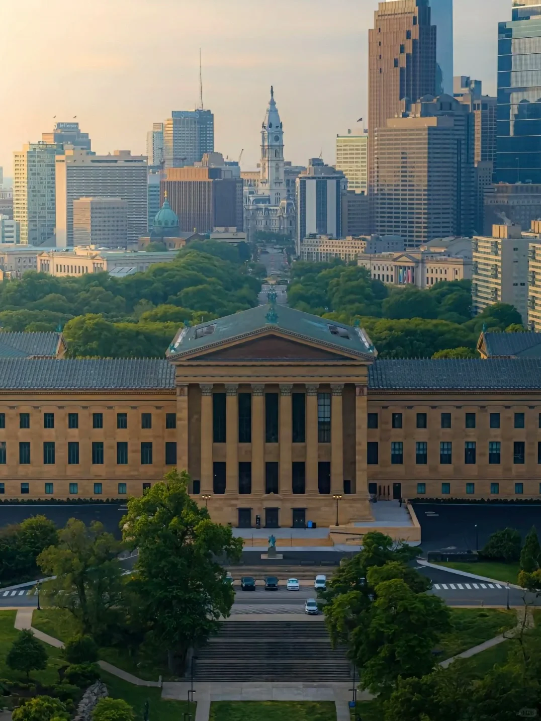America's Epic City: This One Guide Is All You Need for Philadelphia...