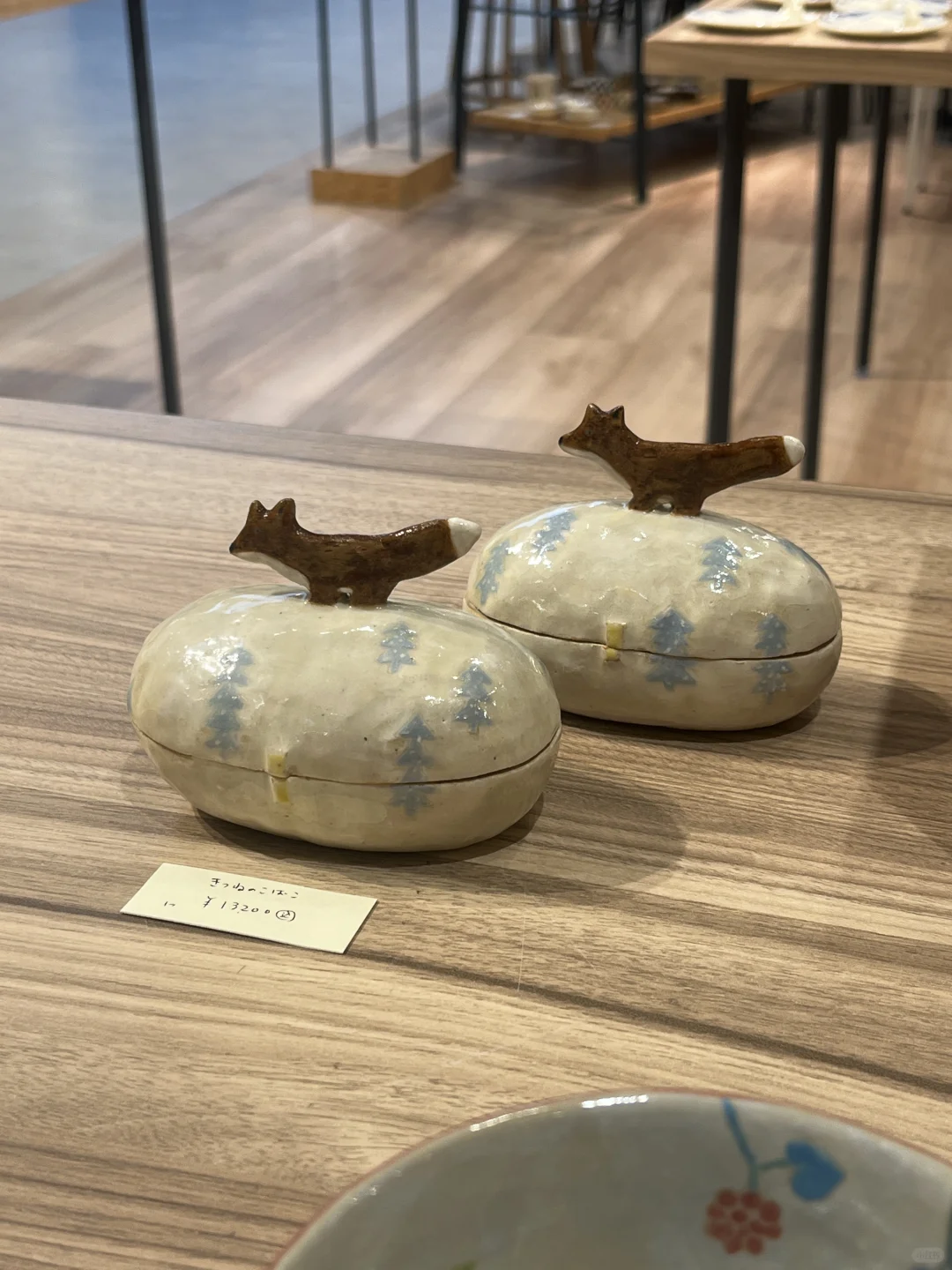 Who Knew the Biggest Porcelain Shopping Spot Would Be Osaka