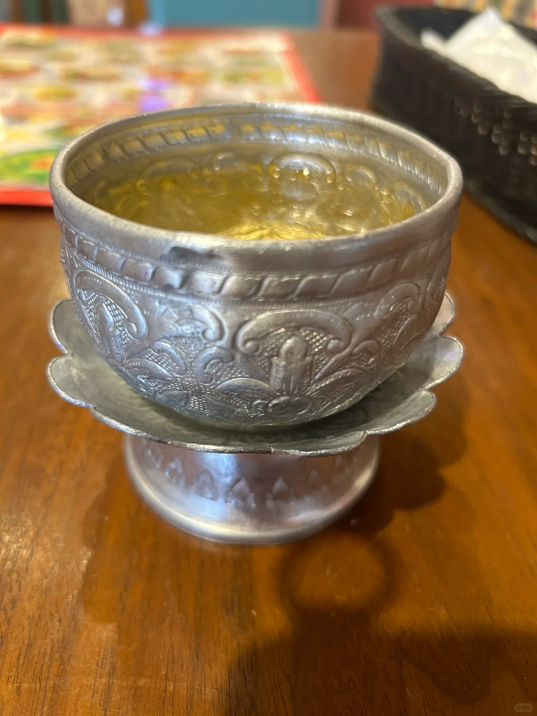 "The vibe at this 🇹🇭 Thai restaurant in Shin-Okubo is amazing!"