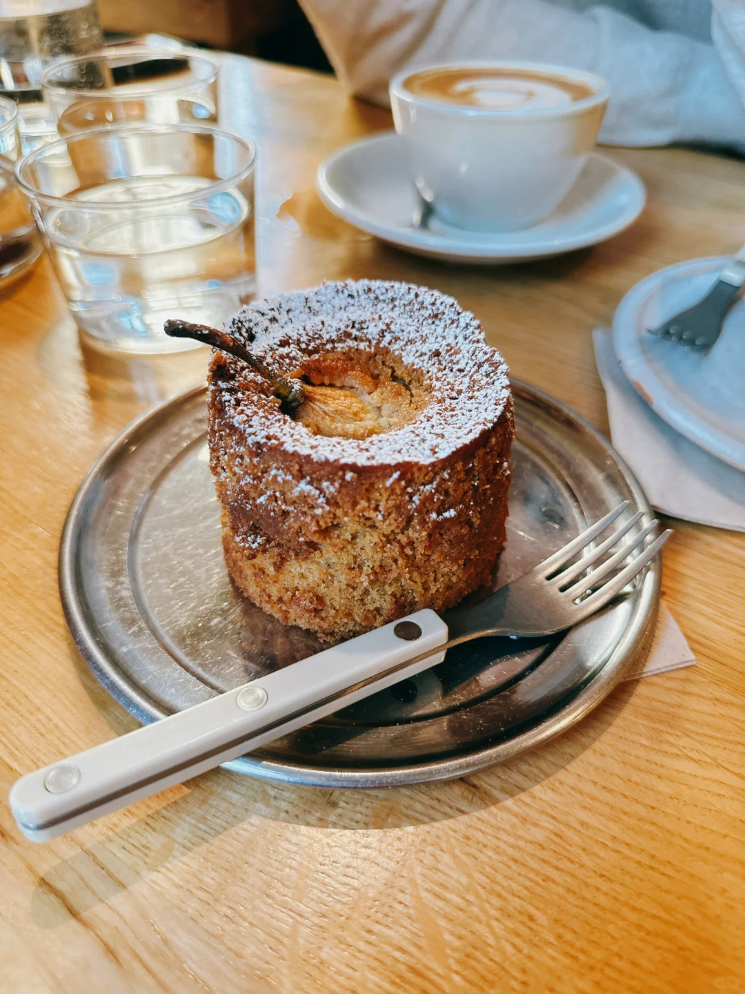 Paris | Two Coffee Spots I'm Loving Lately 🍃