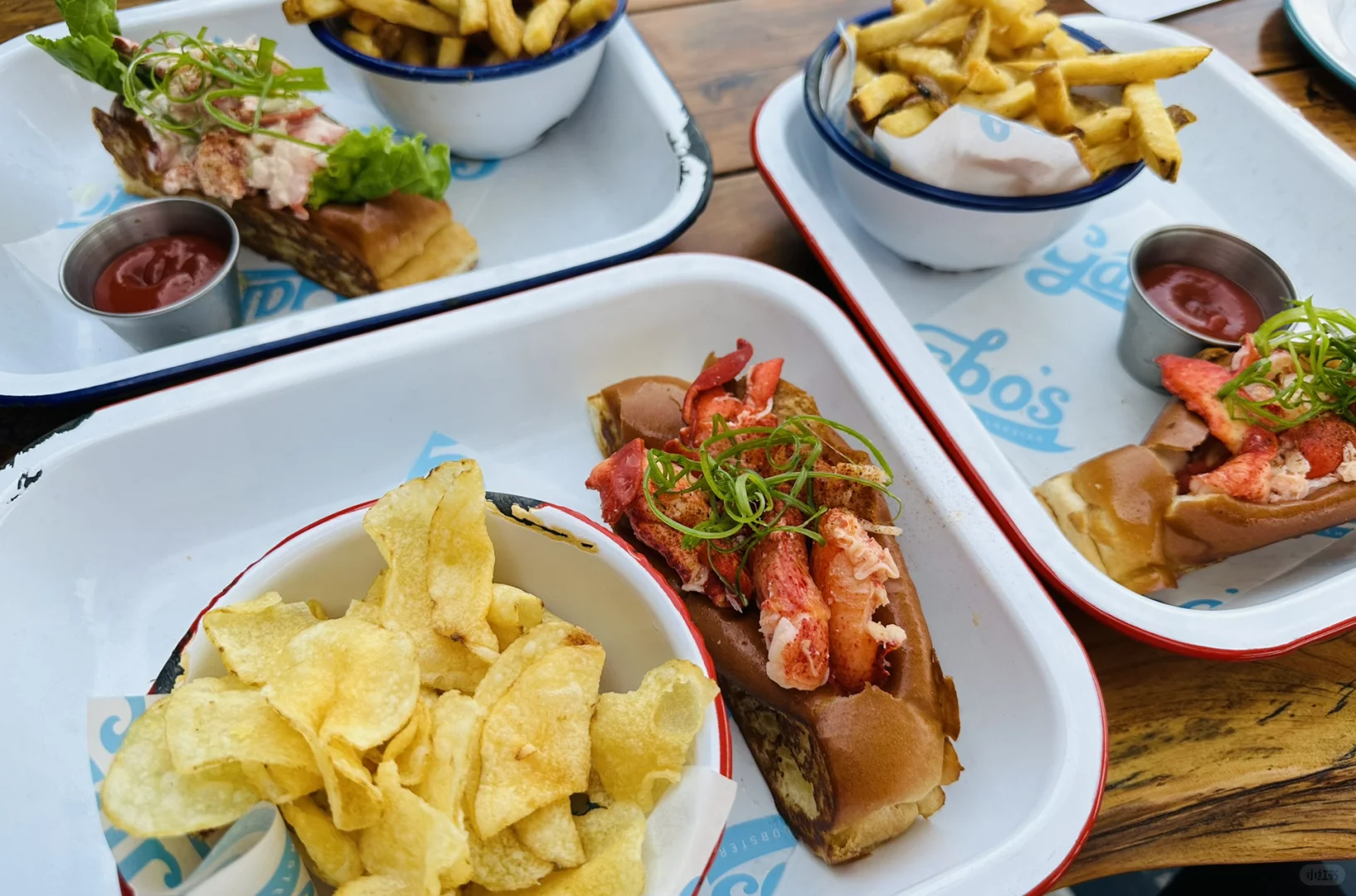 Austin - 🦞 Roll at Garbo’s