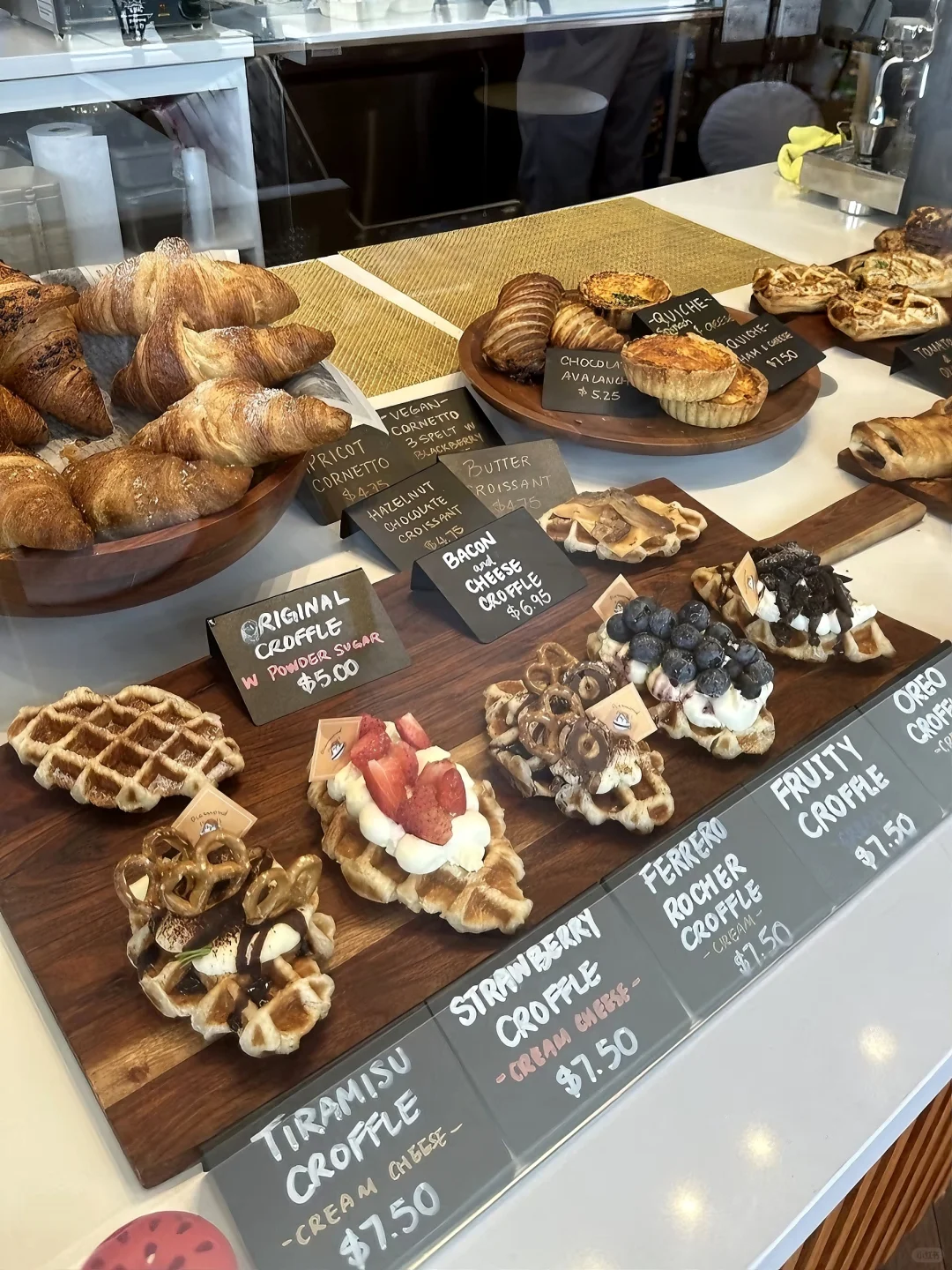 "San Francisco's Must-Visit Instagram-Worthy Dog Café – Worth Rescheduling Your Trip For!"