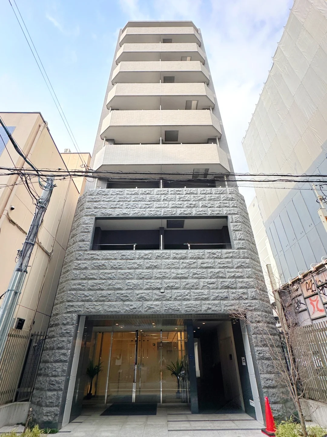 Thank you all for the support 🥰 Our Shinsaibashi Airbnb is live now! ✨