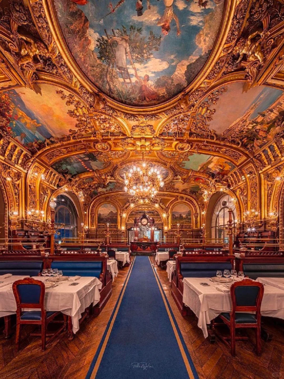 Parisian Palace Restaurant: Coco Chanel's Ultimate Fave 🇫🇷