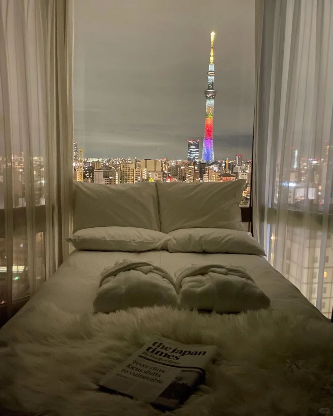 In Tokyo! Staying for 5 days straight!! Location is amazing 😭 Don't want to check out