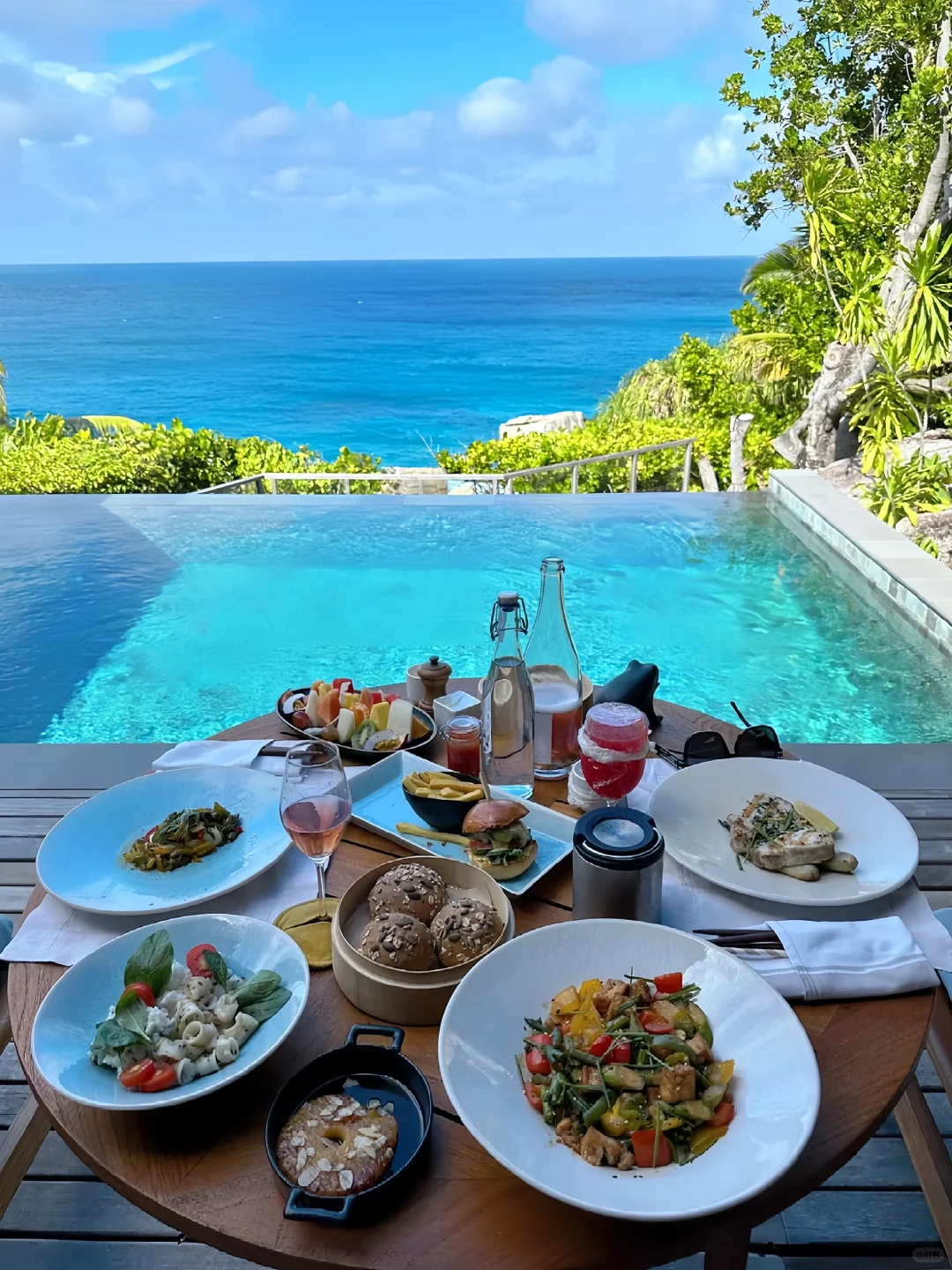 Must-Stay Budget Gems in Hawaii That’ll Blow Your Mind 😭