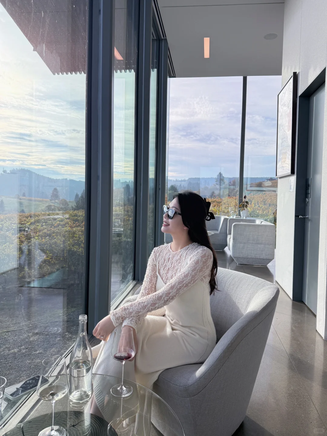 Portland | A Secluded Winery with Expansive Floor-to-Ceiling Windows Amidst the Mountain Treetops 🌲🍇