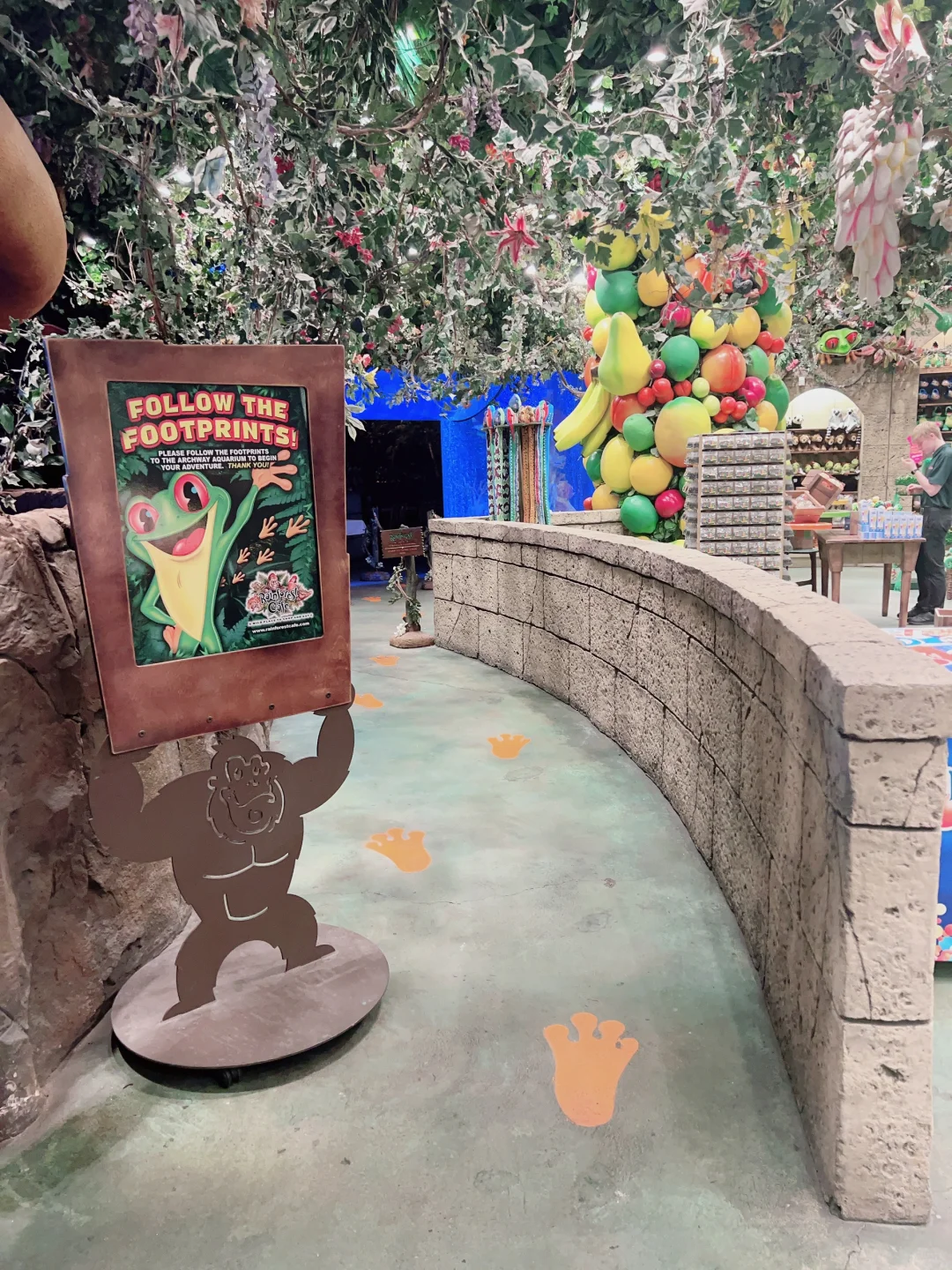 Rainforest Cafe: A Jungle-Themed Dining Adventure