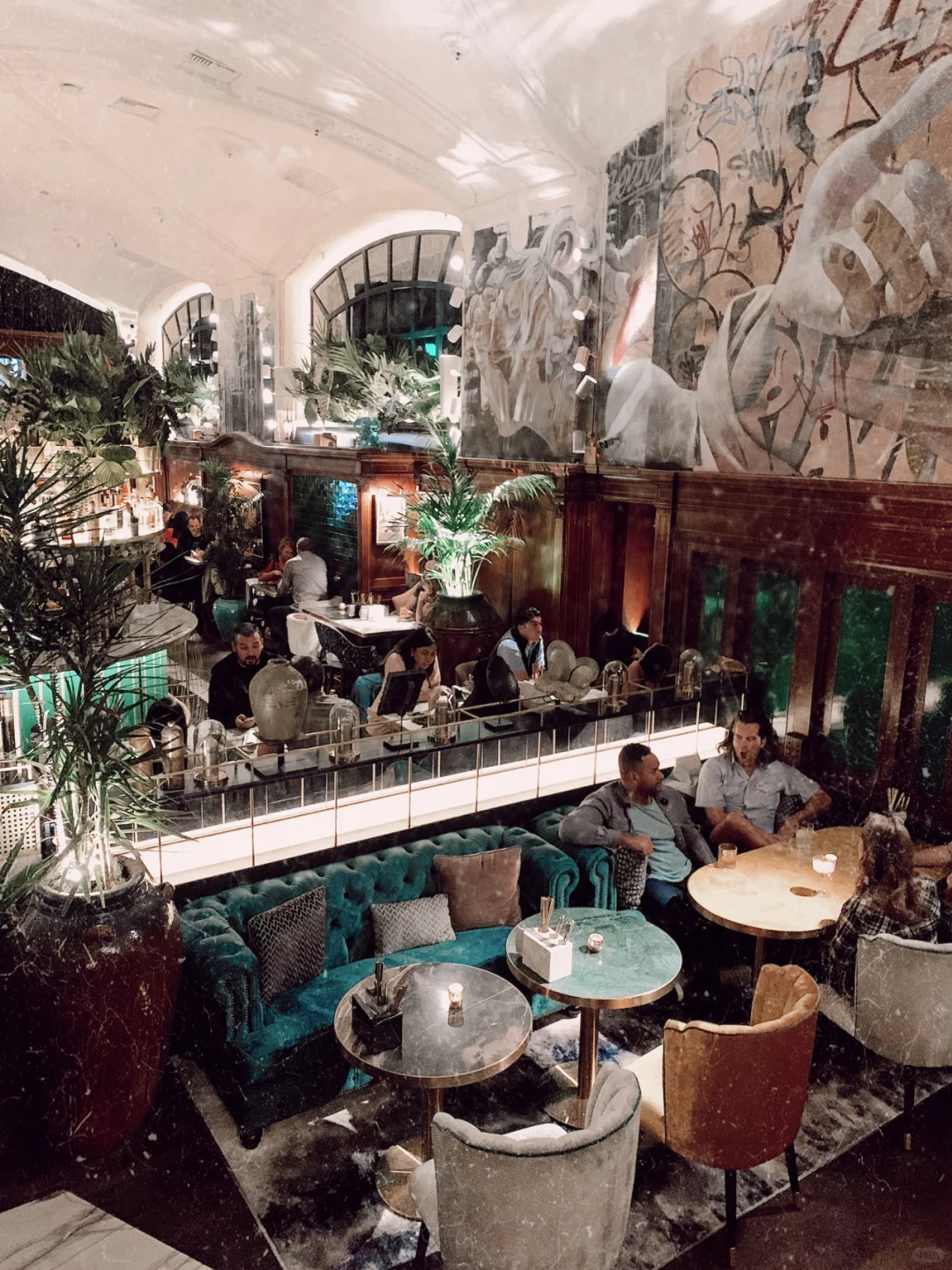 DTLA Los Angeles | The Nostalgic Speakeasy That Captivates Your Soul