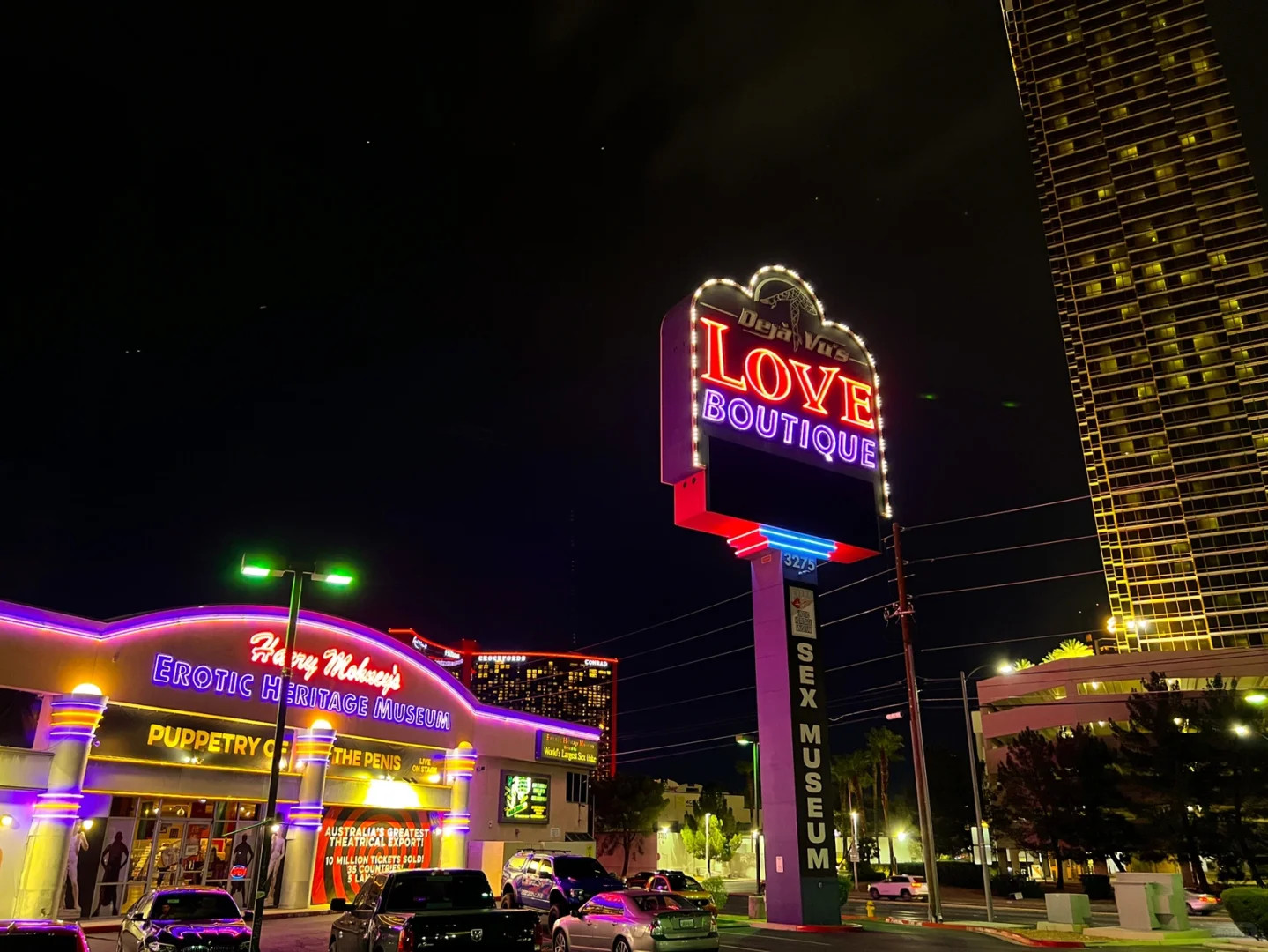 Caught a Unique Show at the S Museum in Las Vegas