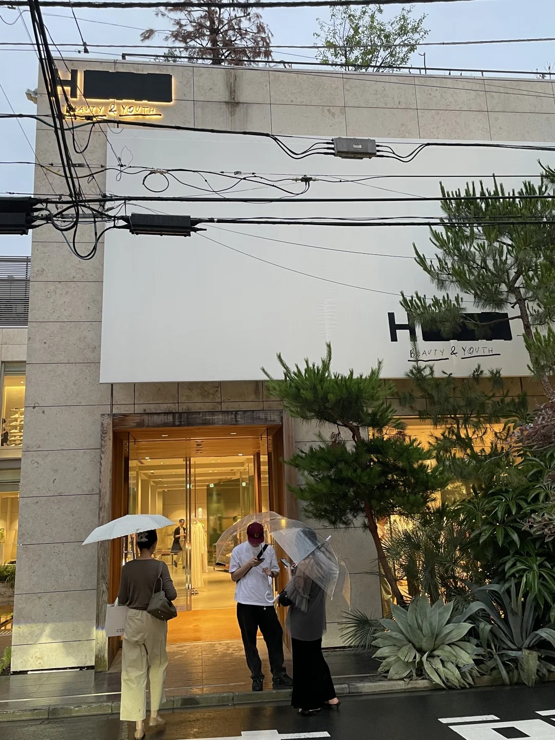 post_image