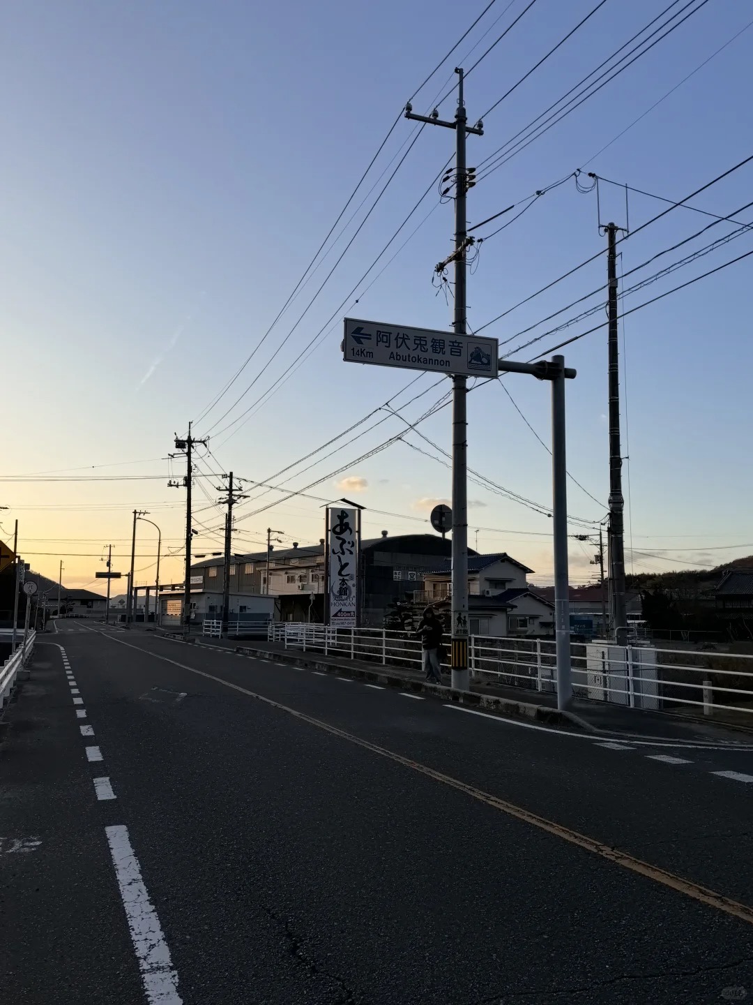 post_image