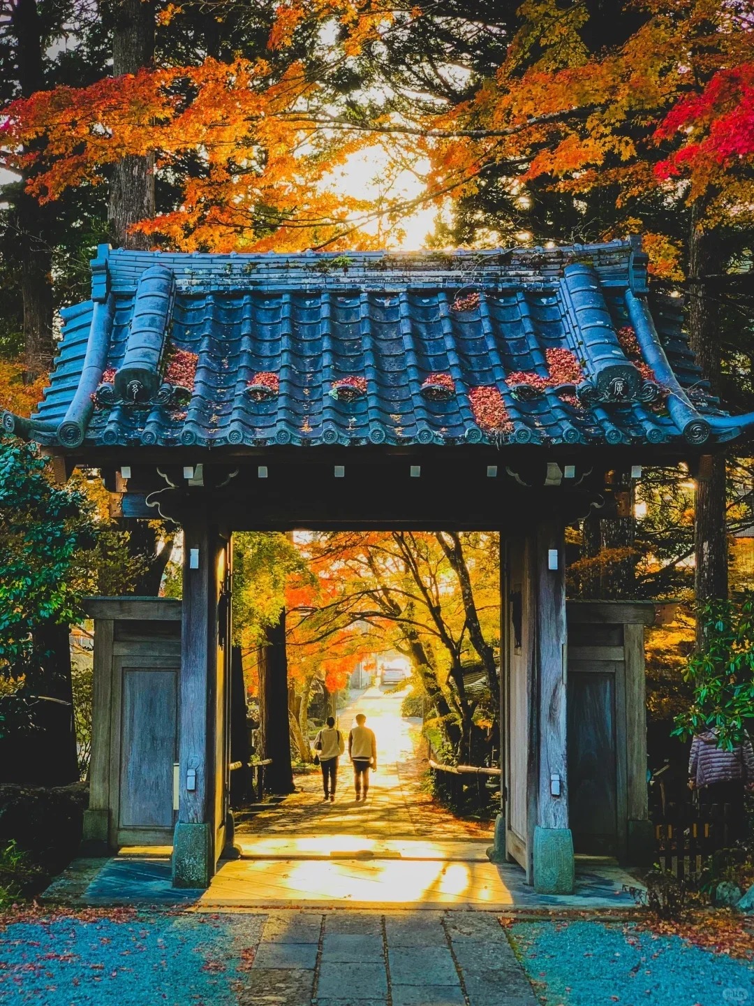 post_image