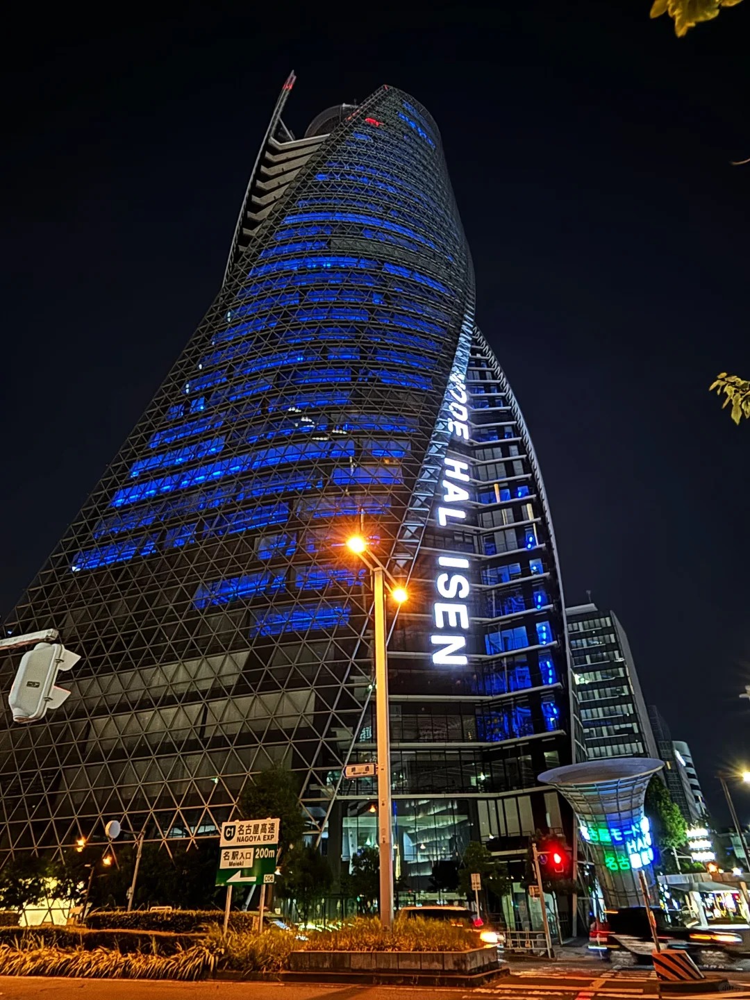 post_image