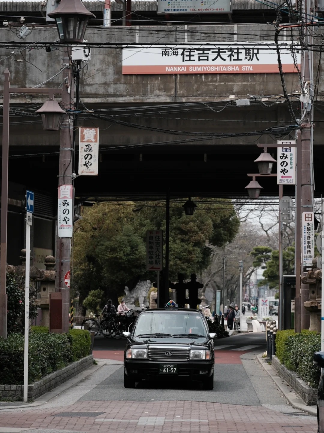 post_image