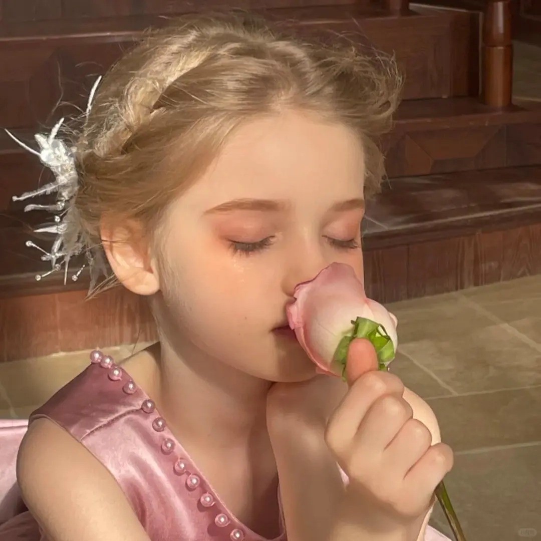 Lily Thompson